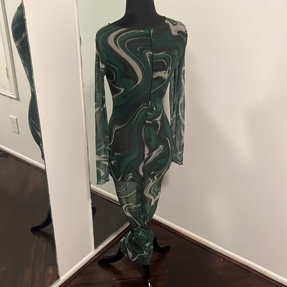 RAVE DRESS! - Picture 3 of 3